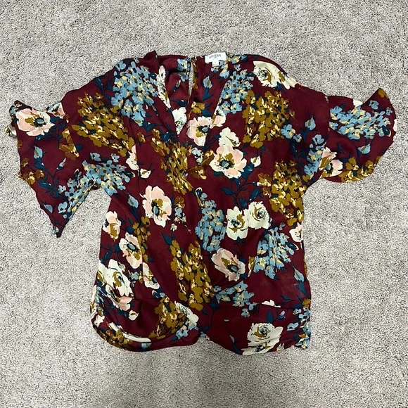 Burgundy floral blouse - Picture 3 of 10
